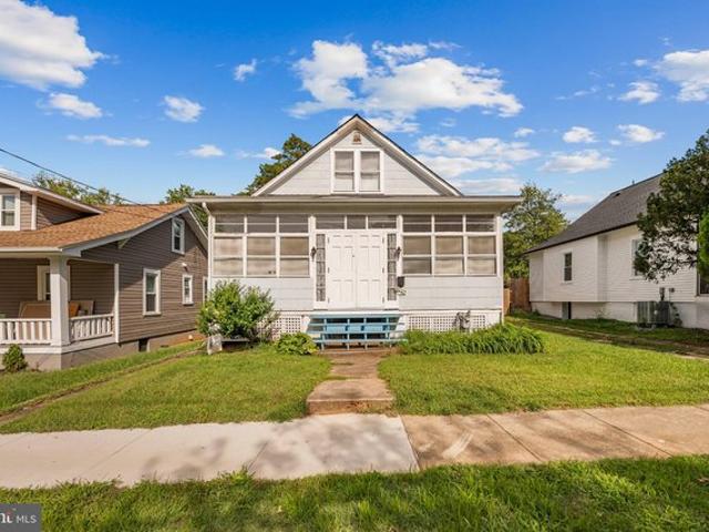 House for sale in Mount Rainier, Maryland