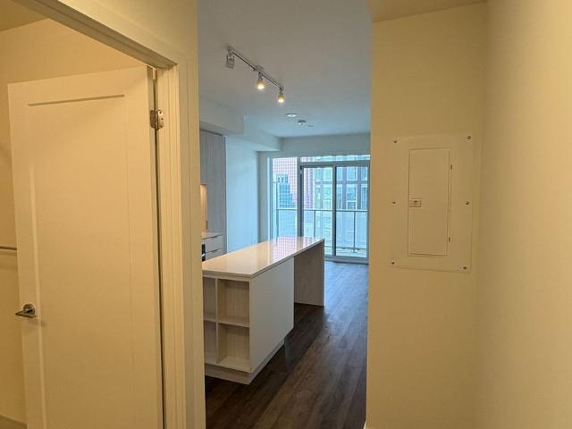 House for rent in Toronto Centre, Toronto