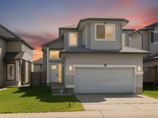House for sale in Wedgewood, Alberta