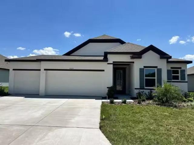 House for sale in Lakeland House for sale in Lakeland