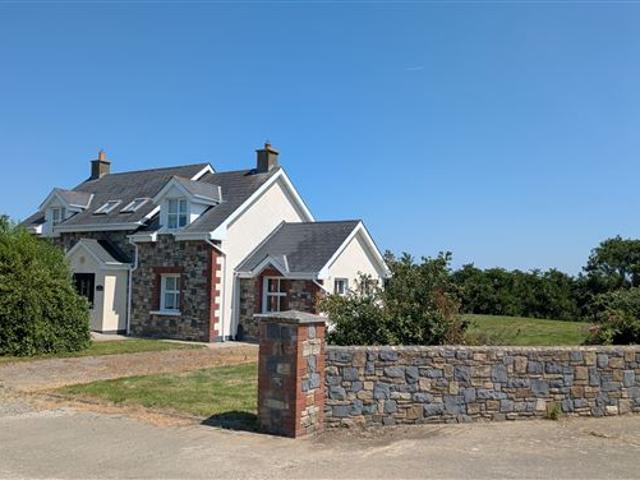 Detached House for sale in Loch Garman, North Tipperary