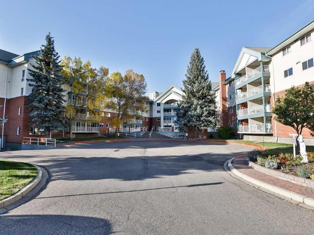 Apartment for sale in Lethbridge, Alberta