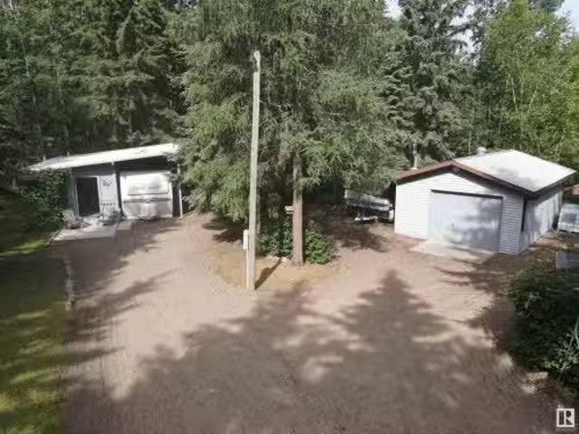 House for sale in Alberta