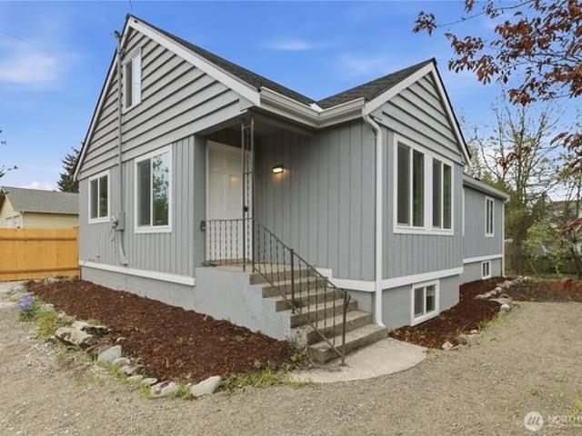 House for sale in Milton, Washington