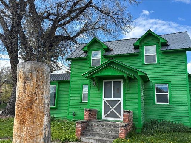 House for sale in Eureka, Montana