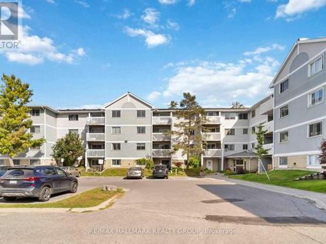 Condo for sale in Knoxdale-Merivale, Ottawa