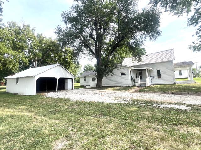 House for sale in Cooper, Missouri