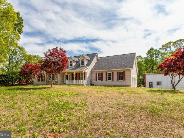 House for sale in Huntingtown, Maryland