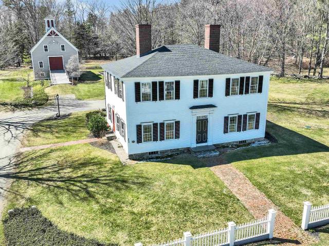 House for sale in New Hampshire