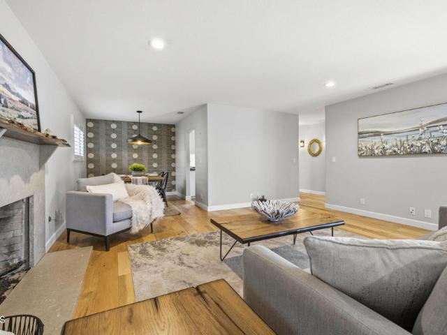 House for sale in Santa Paula, California