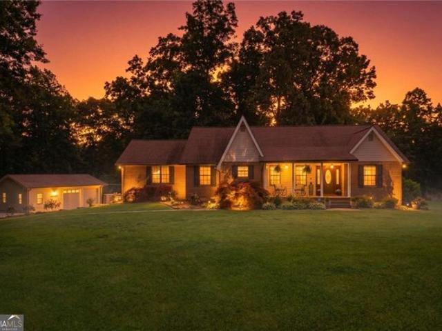 House for sale in Waleska, Georgia