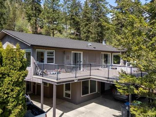 House for sale in Winfield, British Columbia