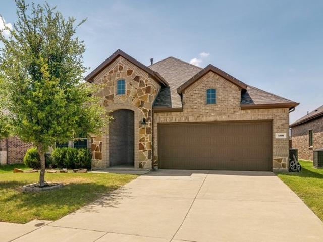 House for sale in Anna, Texas