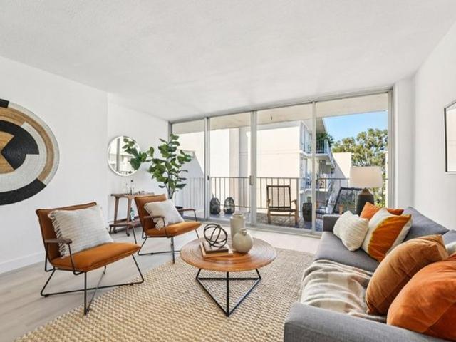 Condo for sale in Belmont, California