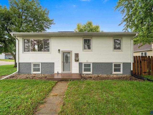 House for sale in Hartford, South Dakota