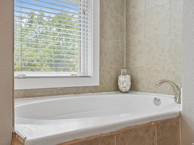 Townhouse for sale in Leesville, Texas