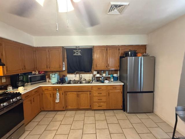 House for sale in Diamond, Newton County