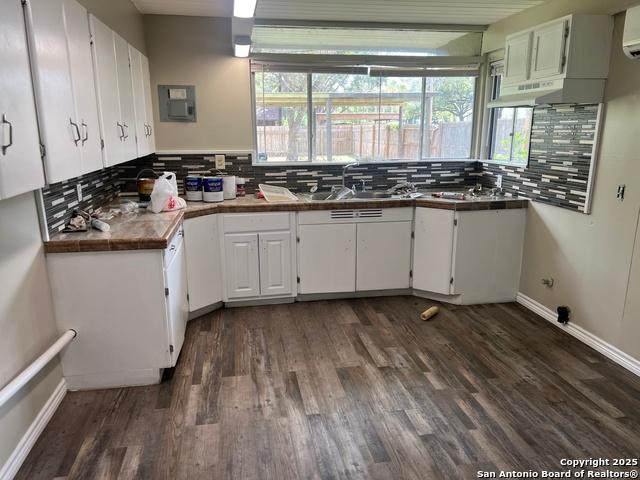 House for sale in Bee, Texas