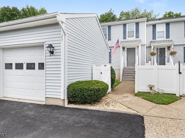 Townhouse for sale in Mine Hill, New Jersey