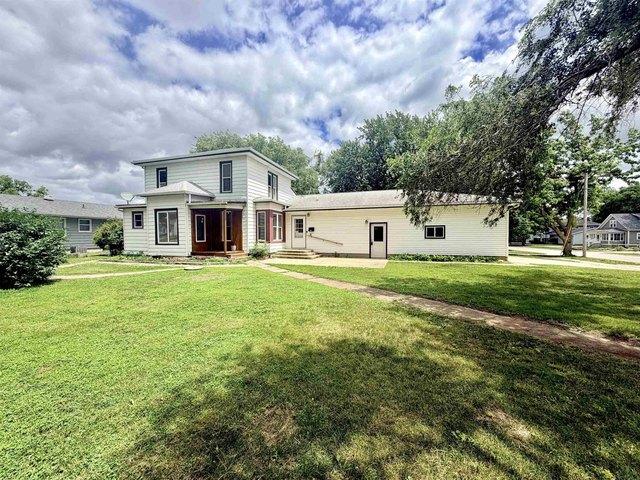House for sale in Cherokee, Iowa
