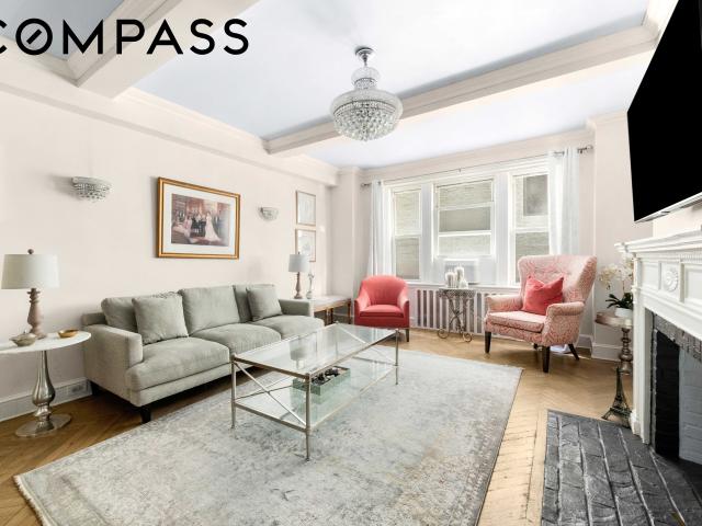 Property for sale in Manhattan Community Board 6, New York