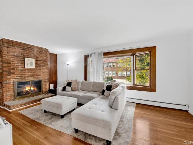 House for sale in Mount Vernon, New York