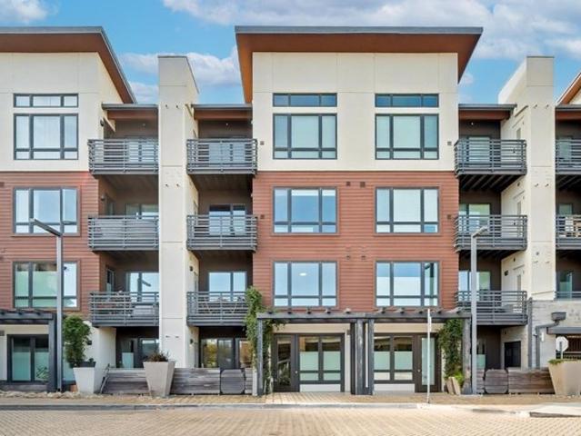 Condo for sale in Belmont, California