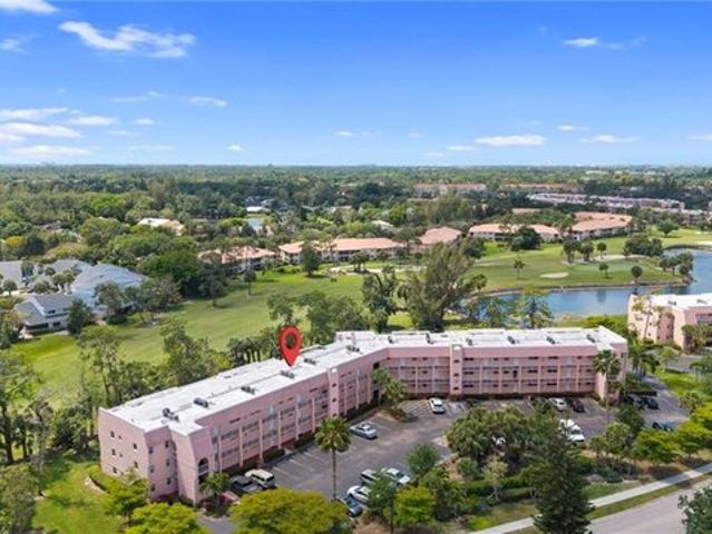 Condo for sale in Naples, Florida