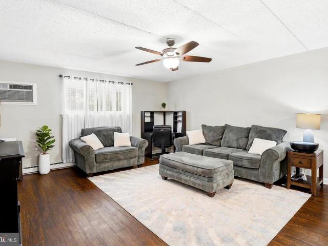 Condo for sale in Delco, Pennsylvania