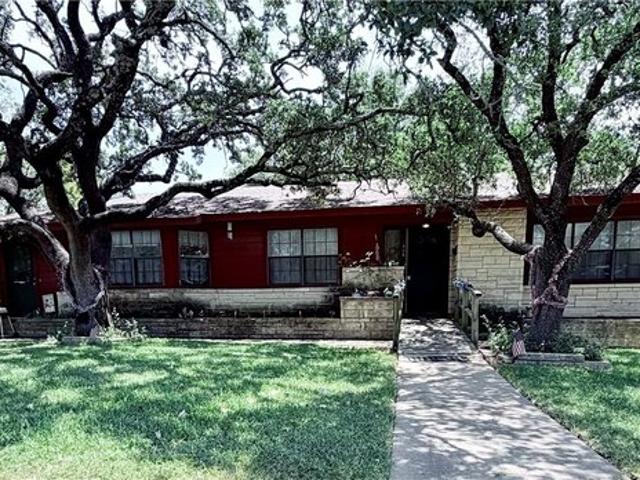 House for sale in Gatesville, Texas
