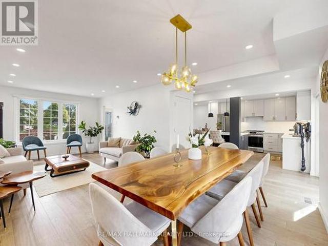 House for sale in Newmarket, Golden Horseshoe