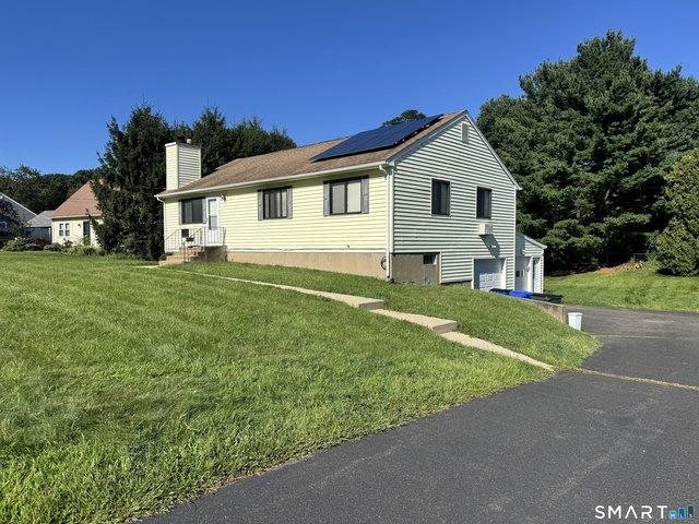 House for sale in Rocky Hill, Connecticut