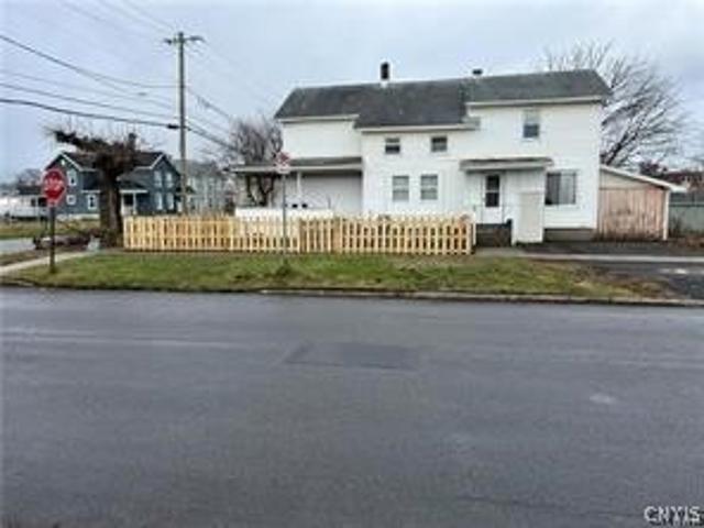 House for sale in Oneida, New York
