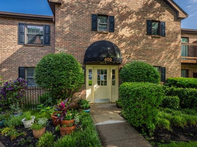 Condo for sale in Campbell, Kentucky