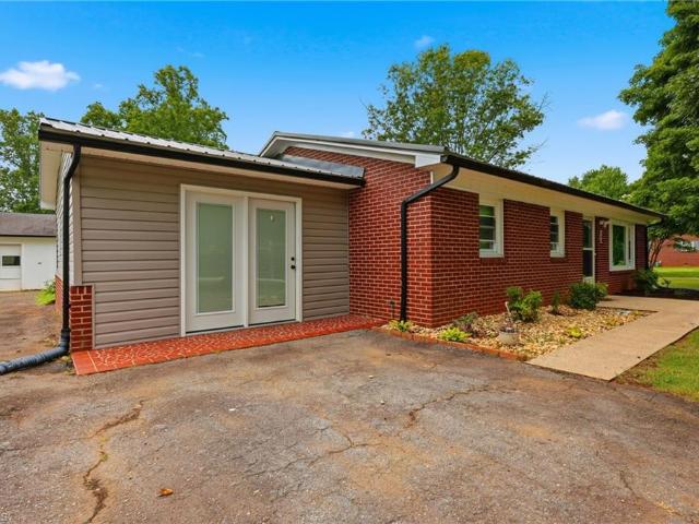 House for sale in Wildwood Park, North Wilkesboro