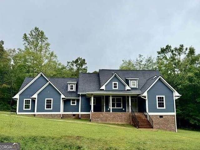 House for sale in Summerville, Chattooga County