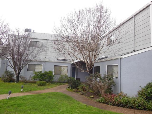 Apartment for rent in San Mateo, California