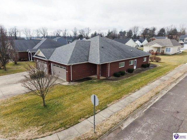 House for sale in Cecilia, Kentucky