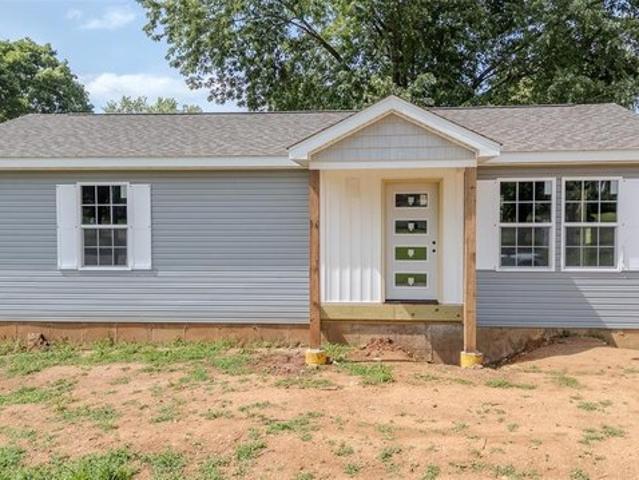 House for sale in Fredericktown, Missouri