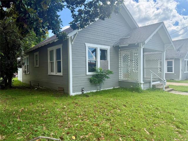 House for sale in Marlin, Texas