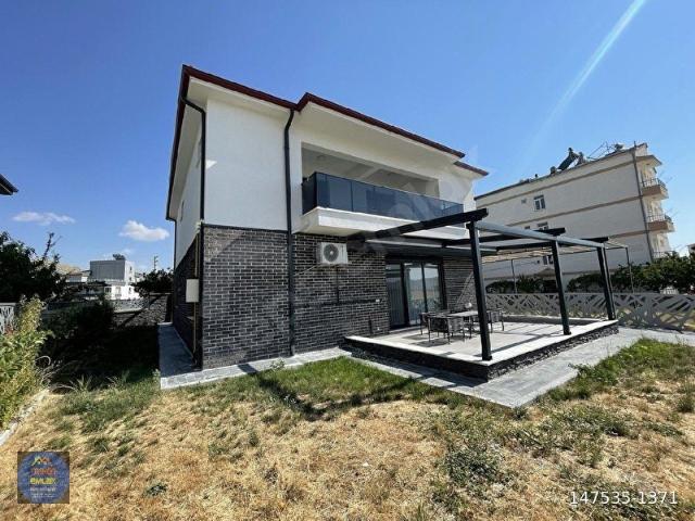 Develi, Kayseri içerisinde satılık Villa