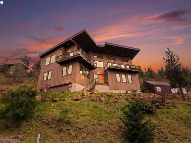 House for sale in Oregonia