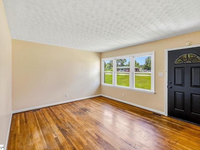 House for sale in Roebuck, South Carolina
