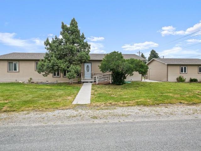 House for sale in Broadwater, Montana