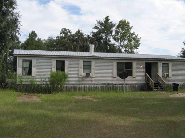 House for sale in Bell, Florida