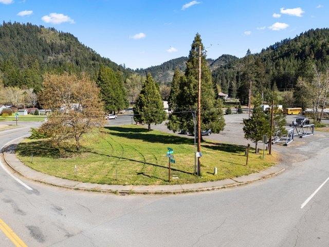 Land for sale in Wolf Creek, Josephine County