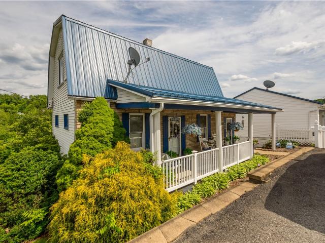 House for sale in Bentleyville, Pennsylvania