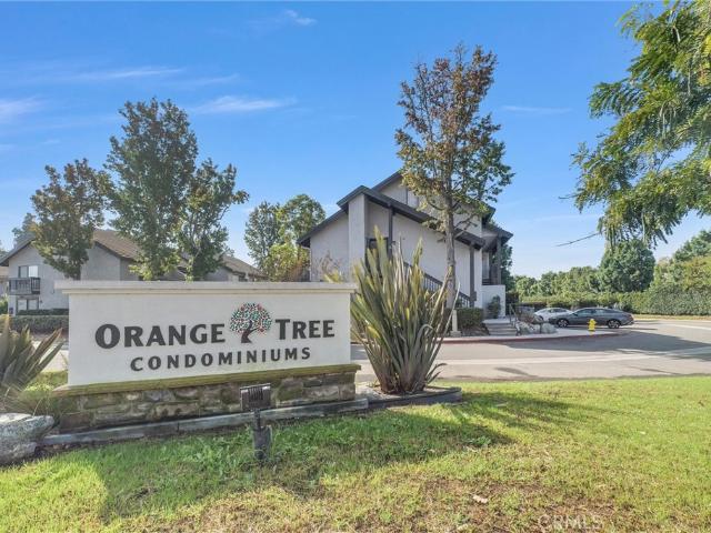 Condo for sale in Oak Creek, Irvine