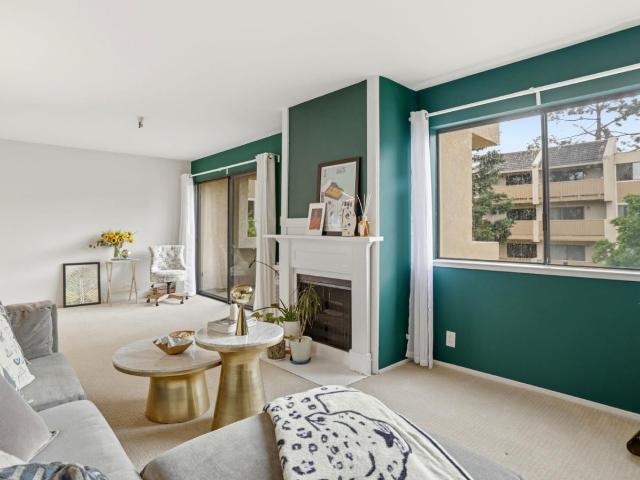 Condo for sale in Mountain View, California