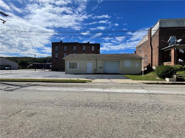 House for sale in Butler, Butler County